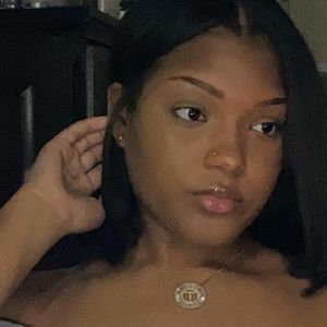 Meet your Posher, Tatyana